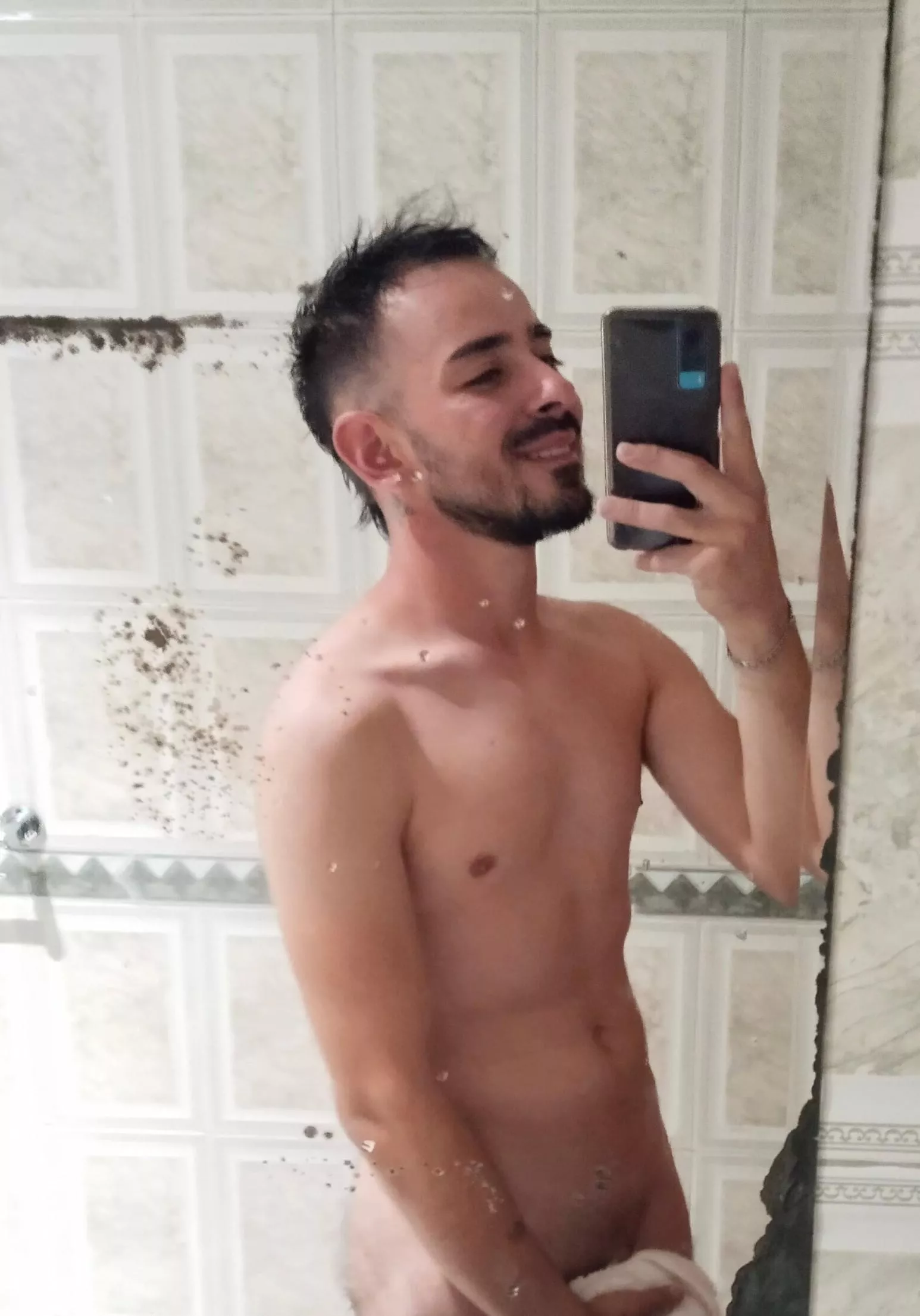 Do we follow each other? 😏