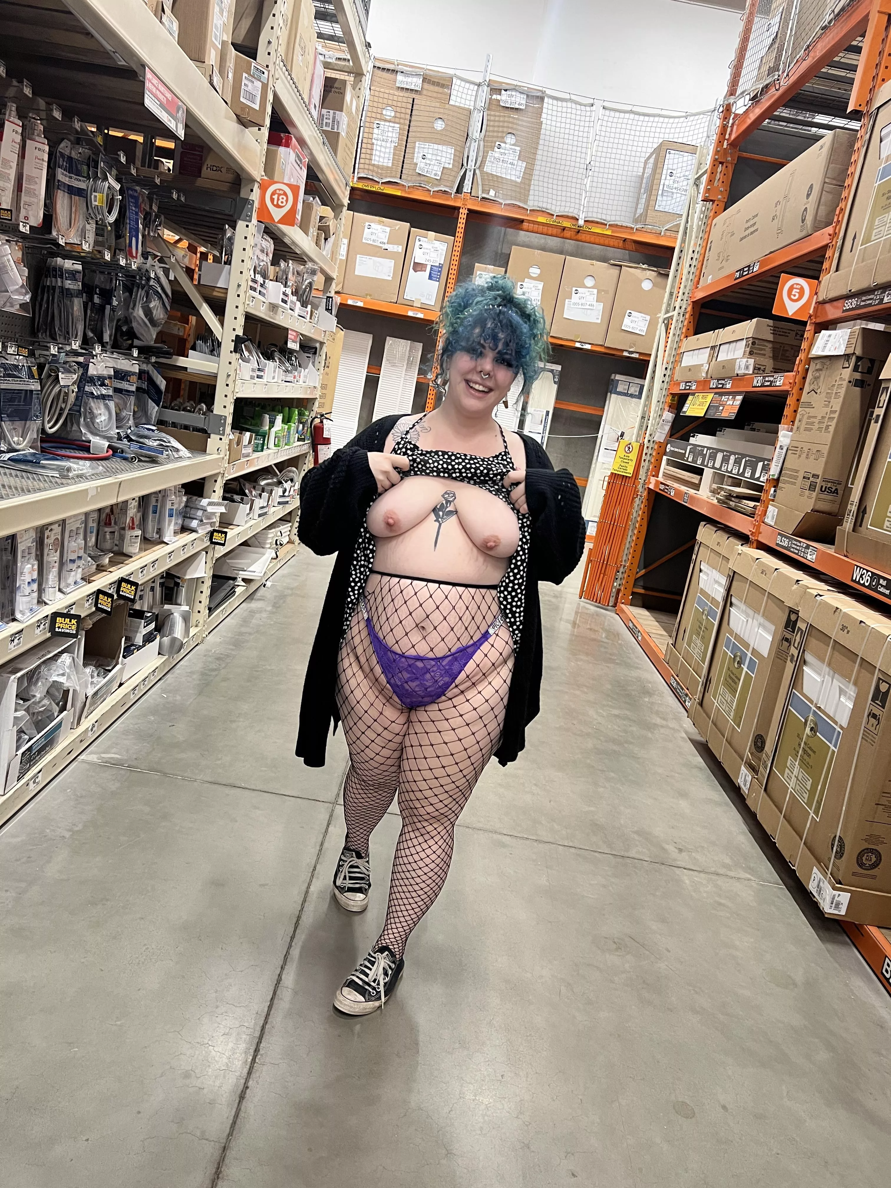 Do you like chubby public sluts?