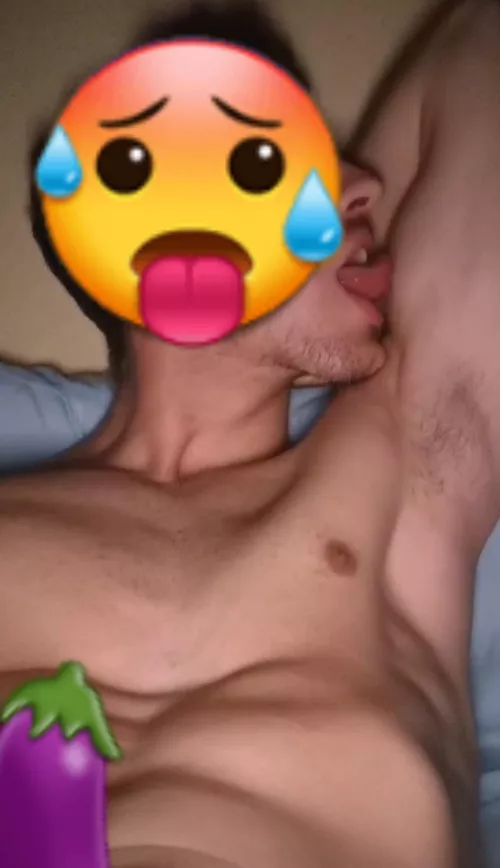 Do you like my armpits?