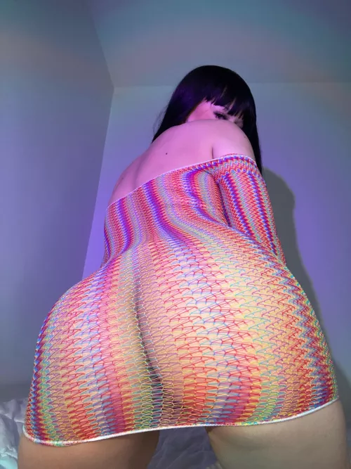 Do you like my dress? 😋