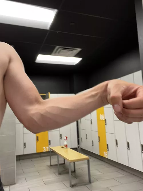 Do you like my forearms?