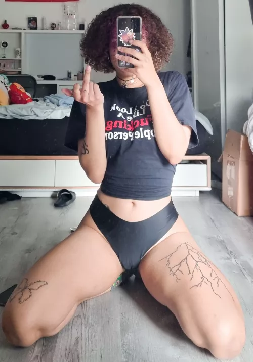 Do you like my tongue piercing?