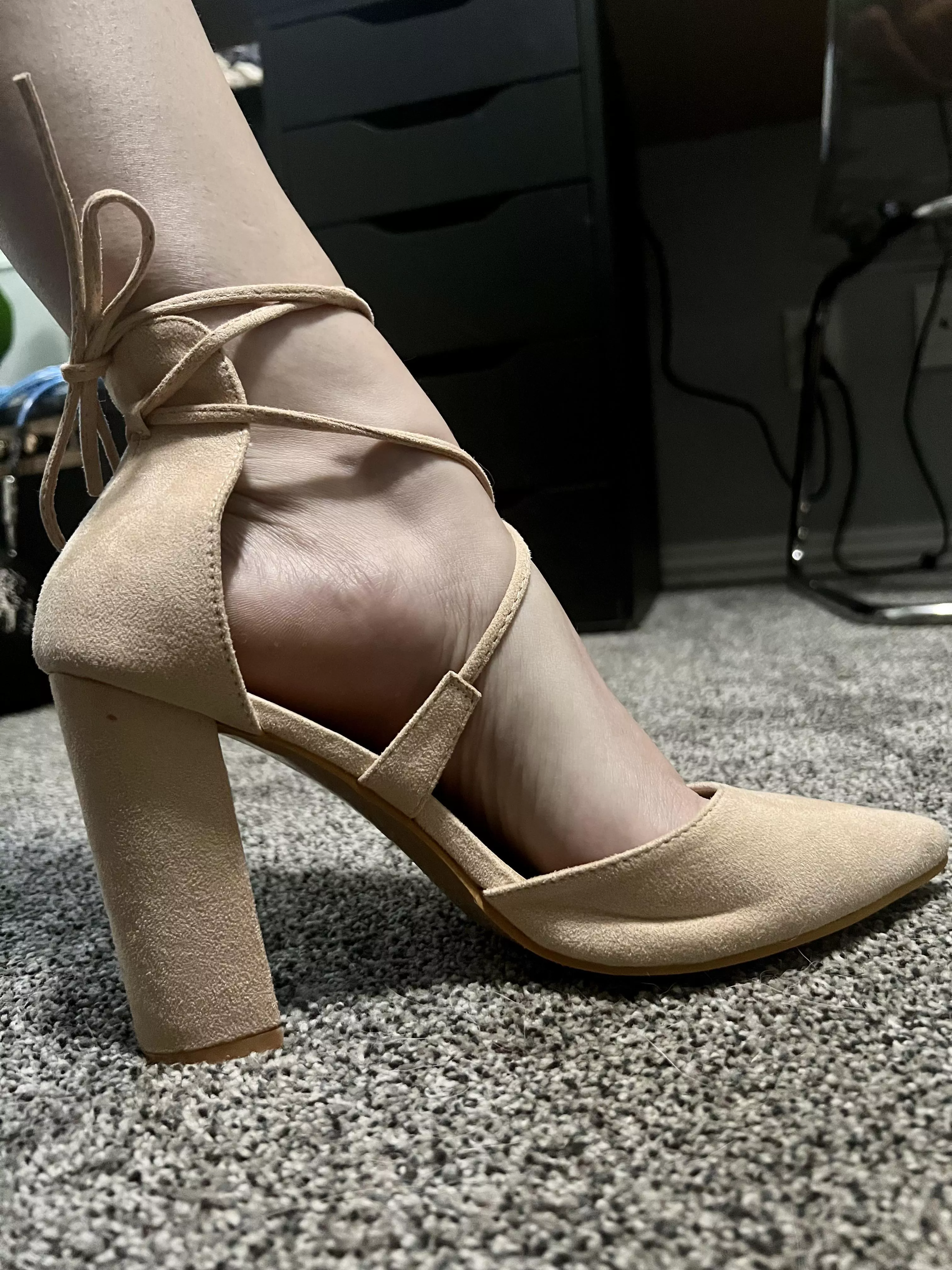 Do you like nude heels?