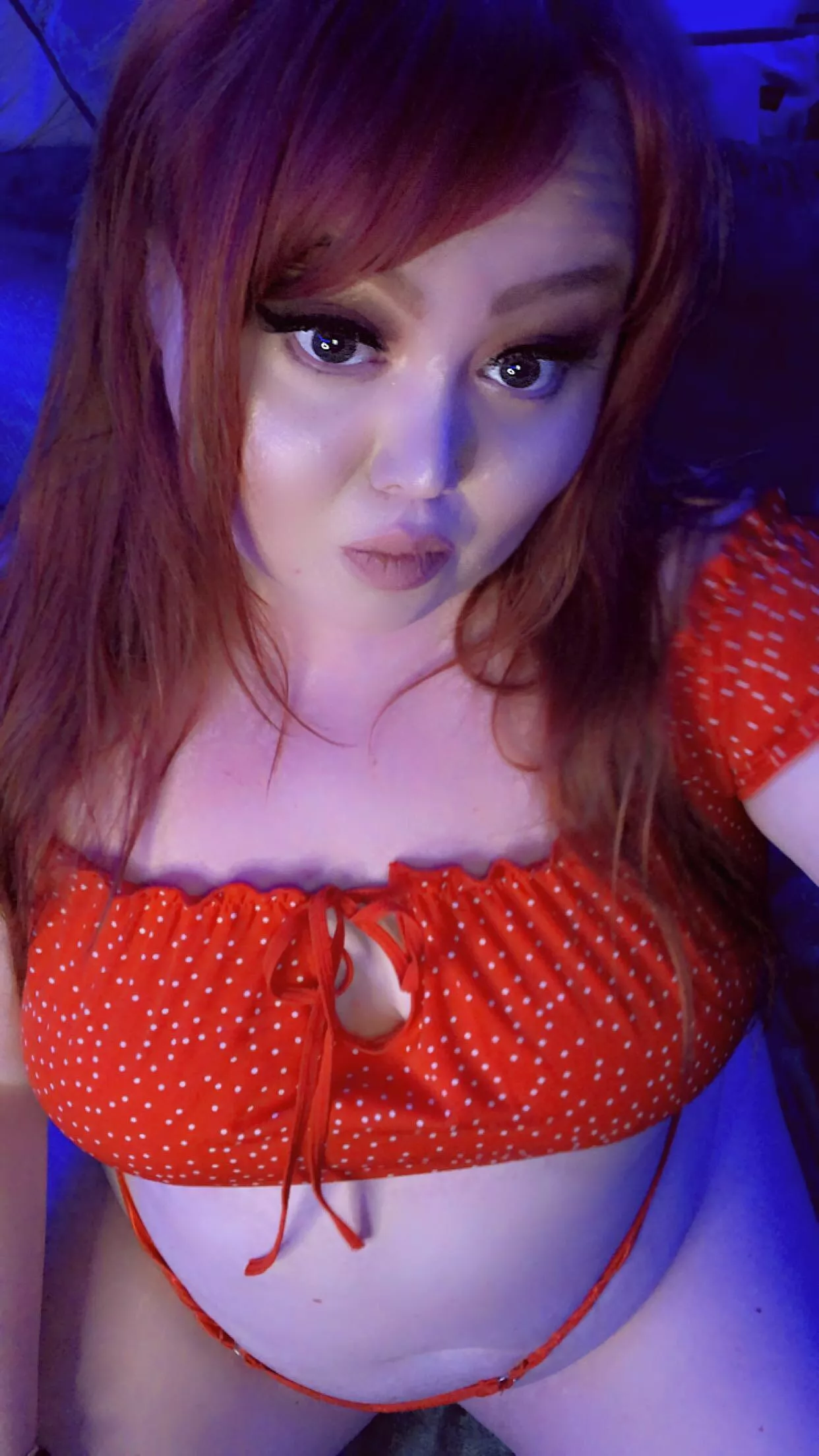 Do you like the color red on me?