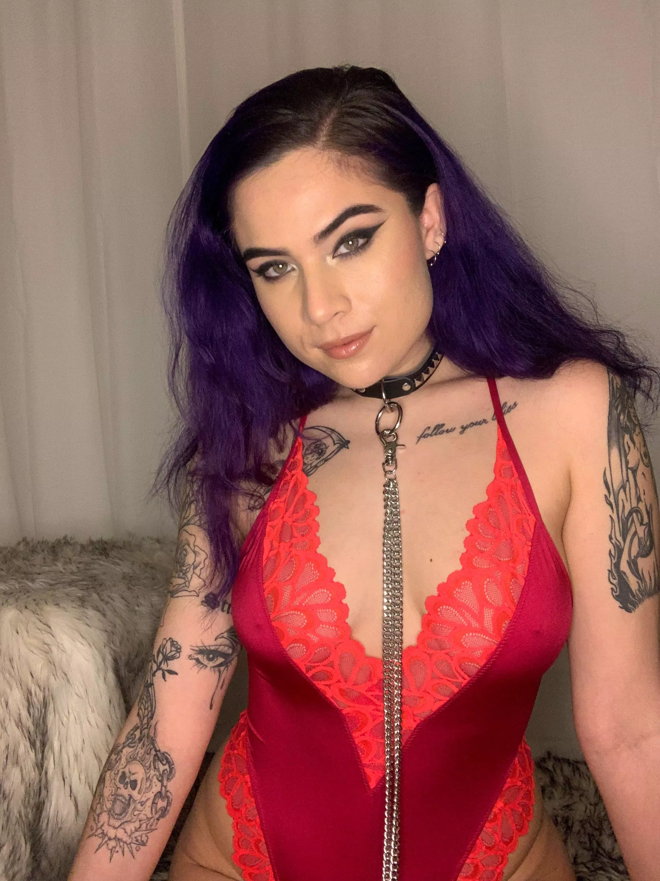 Do you like this color on me? I’m not sure about it