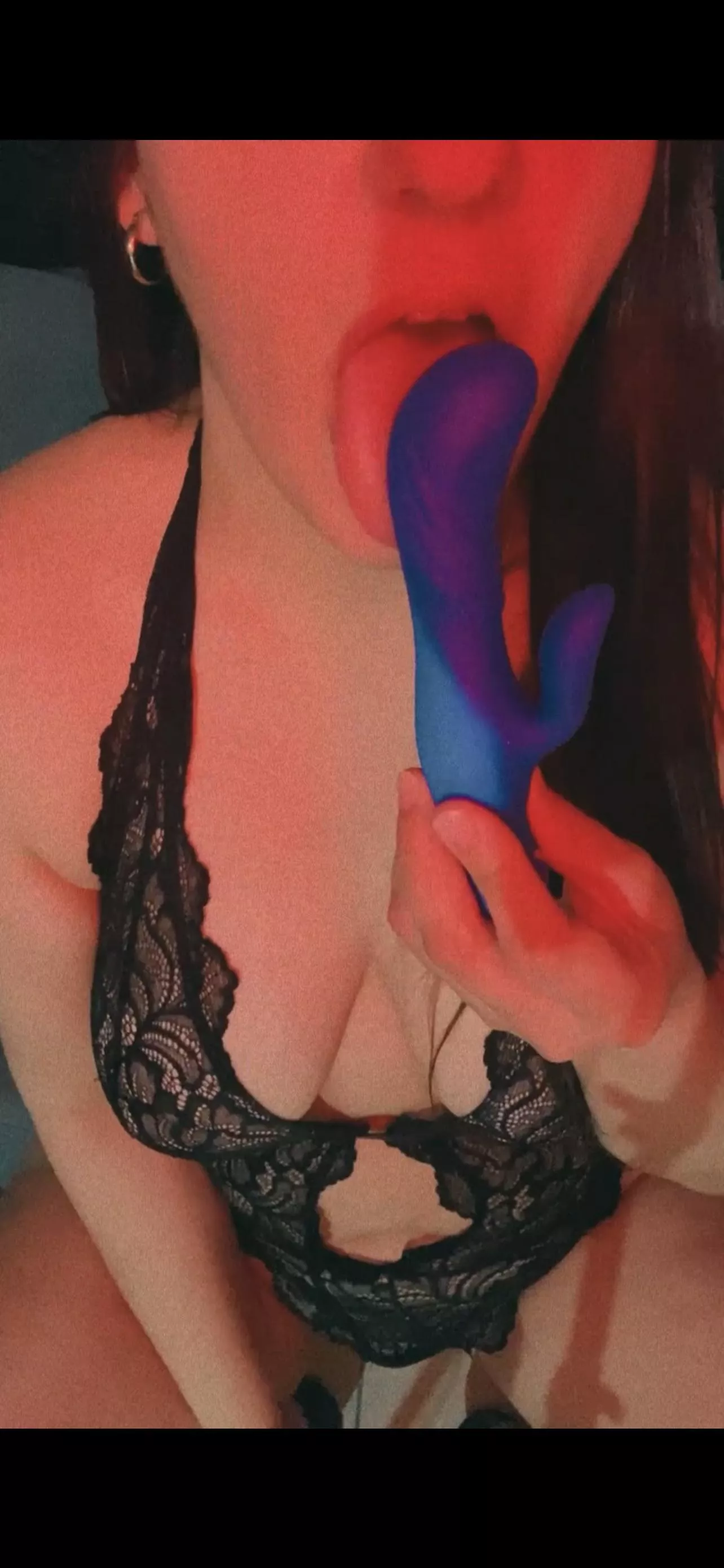 Do you want me to run my tongue across your shaft? Do you want me to run my tongue across your shaft?
