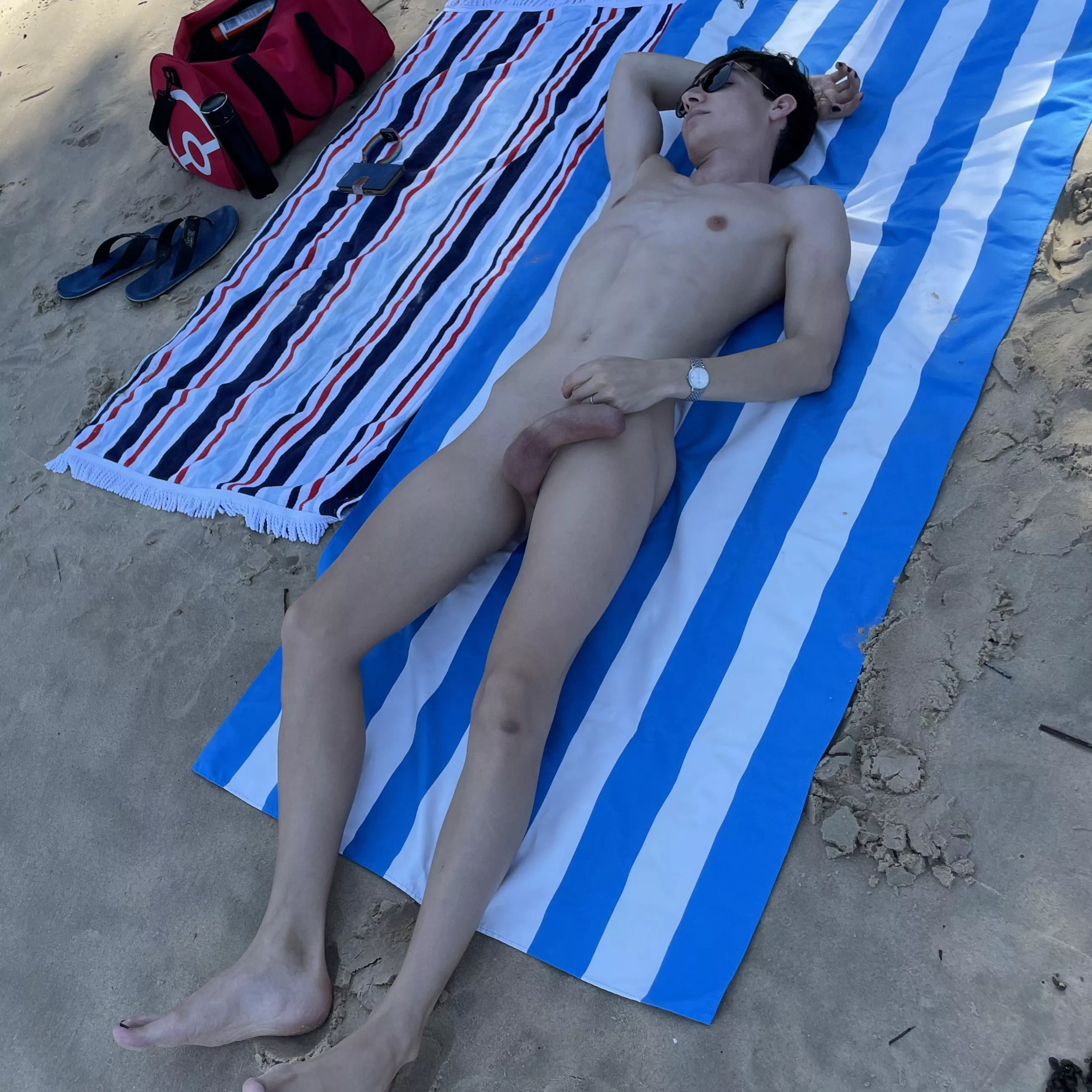 Does anyone else like to nap at the beach?