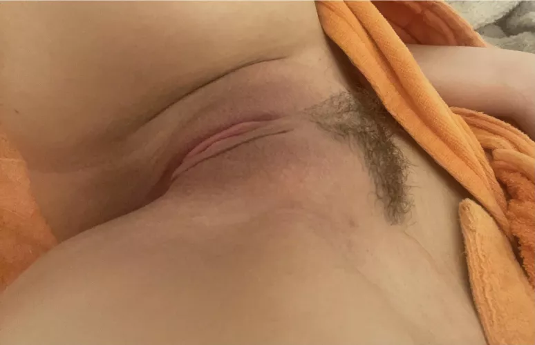 Does my pussy look ok? Honest answers please. 110 lbs, 5β3
