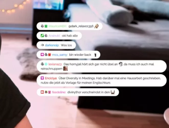 Does somebody know where i can get a chat overlay like this?