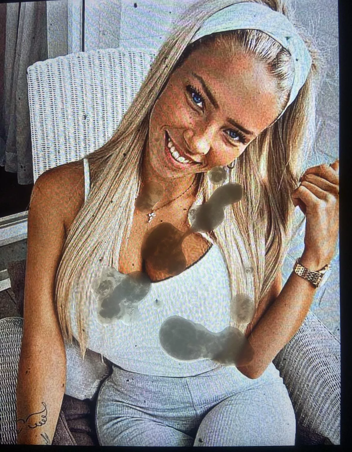 Doing cock tribs dm me Doing cock tribs dm me