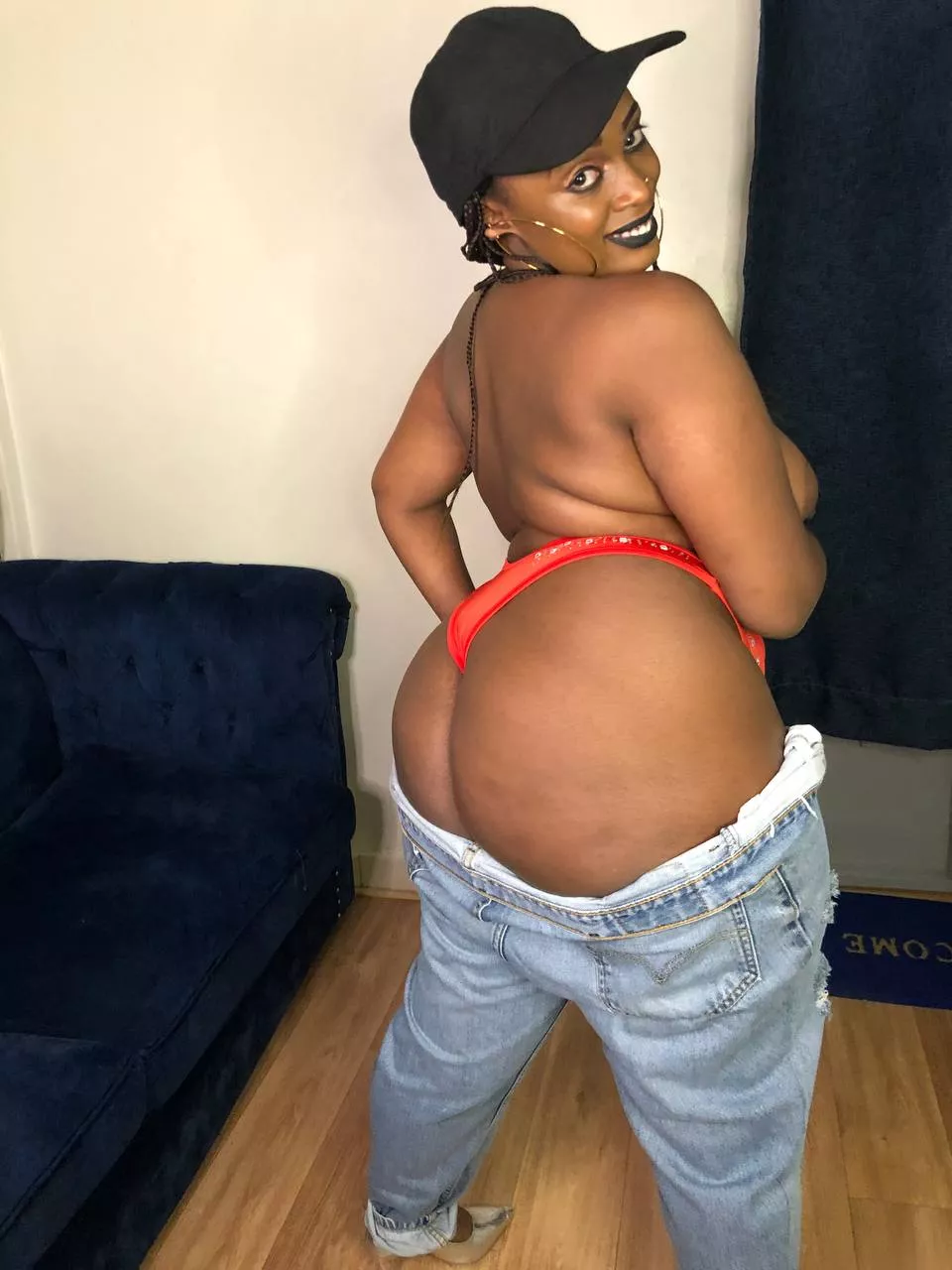 [Domme] Like this if you're under 6 inches so I can laugh 😂