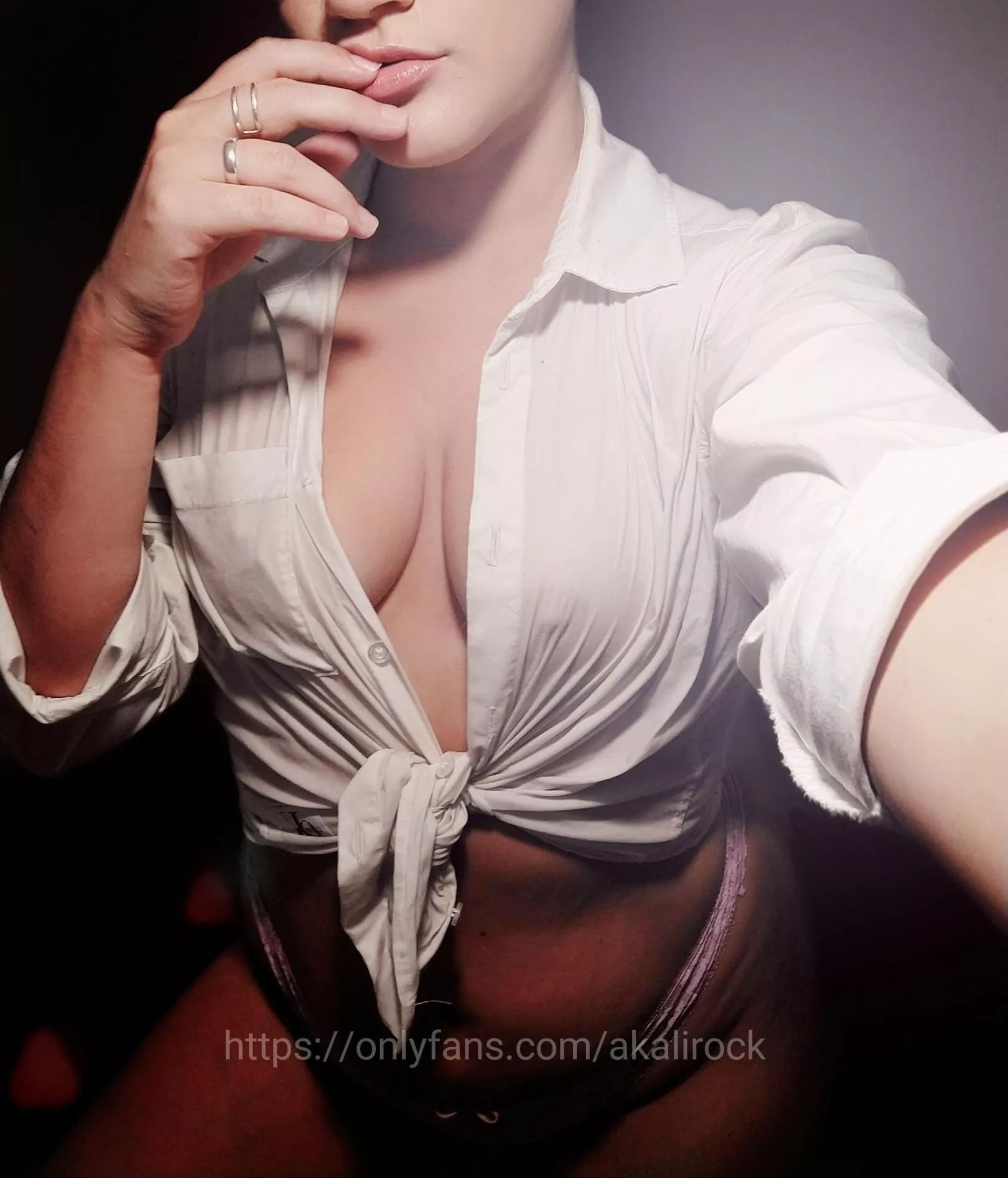 ⚡Don't be fooled by cute face... Im a nasty girl with a natural big ass, Talk to me boy⚡FREE LINK BELOW 👇