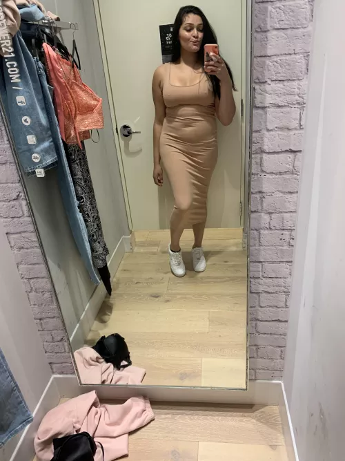 Don’t let your wife catch you staring