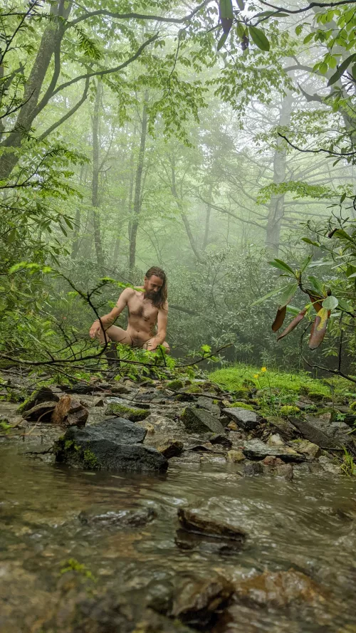 Don't wanna get my clothes wet playing in the creek