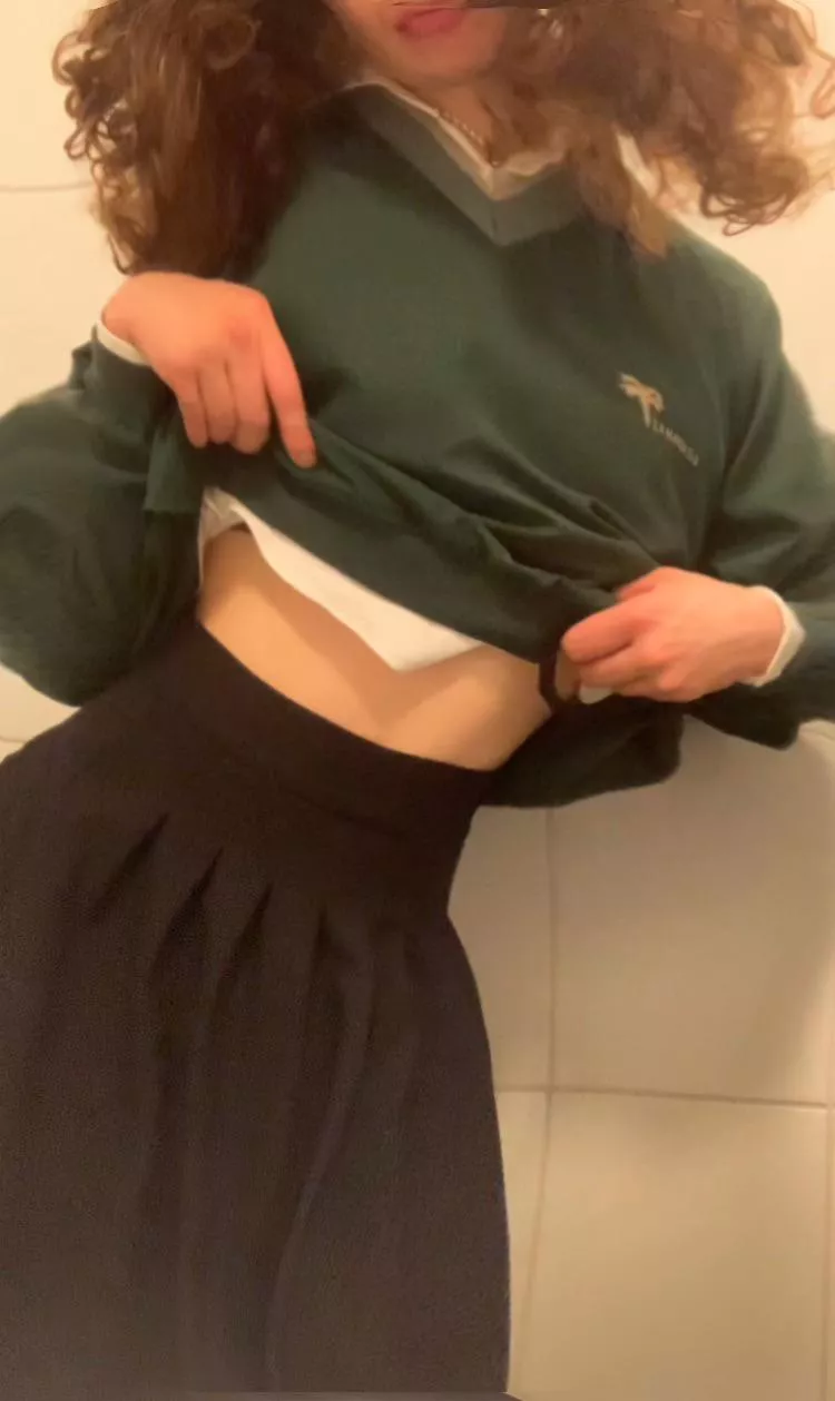 Don’t worry everyone at school thinks i’m a girl anyways😝