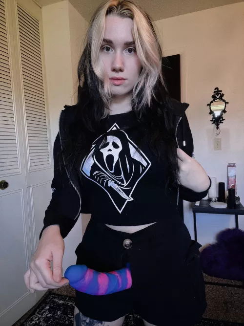 Don’t worry. Your mommy is packing