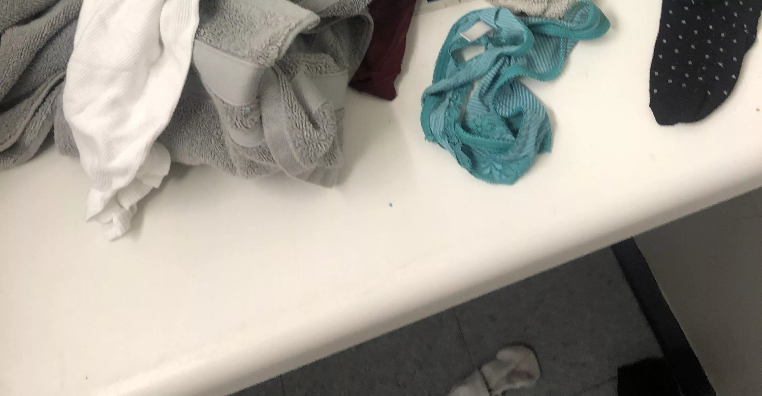 Dorm laundry room . Stop messaging me if no females are involved . I do not want to trade pics/stories . I’m not gay at all , I can cum by myself . Seriously stop or I won’t post anymore