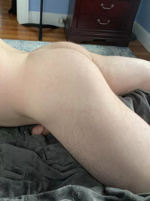 eat me out and suck me off 😈