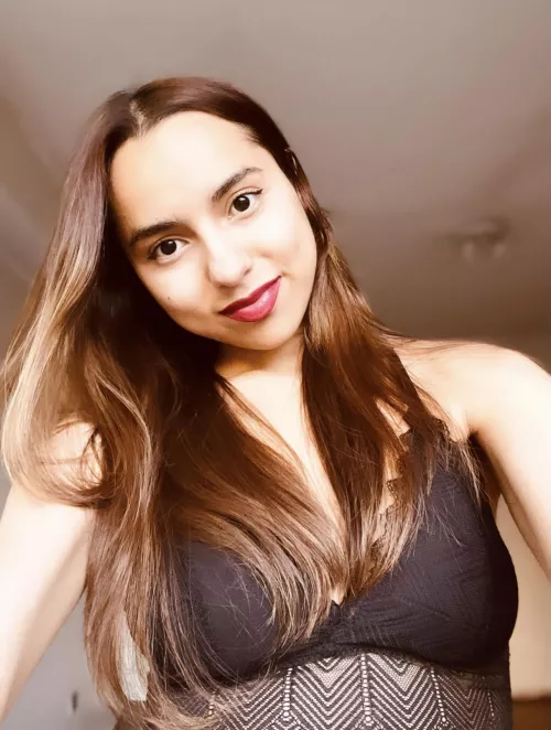 Elegant lady 💛 (f20)