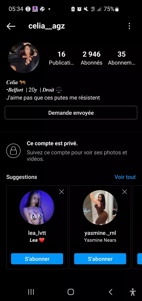 Elle nude, elle a un vip nude et cam elle et beaucoup trop bonne