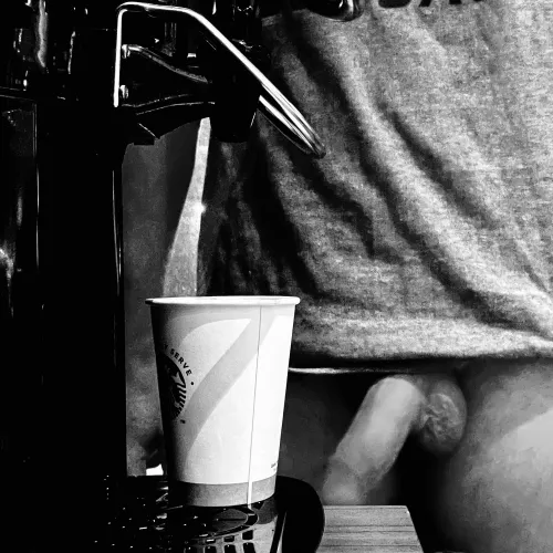 Enjoying the M Lounge