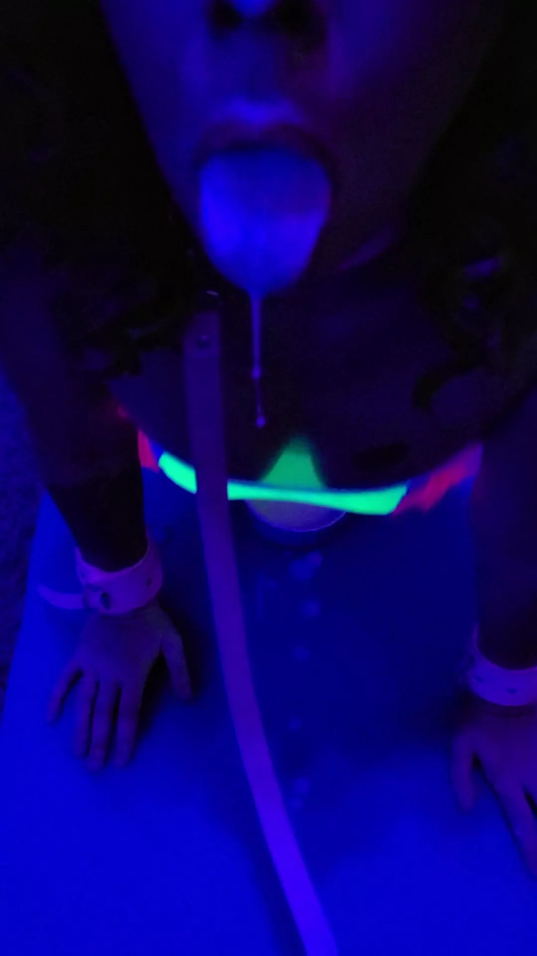 [f] a leashed good girl loves to drink Daddy's cream