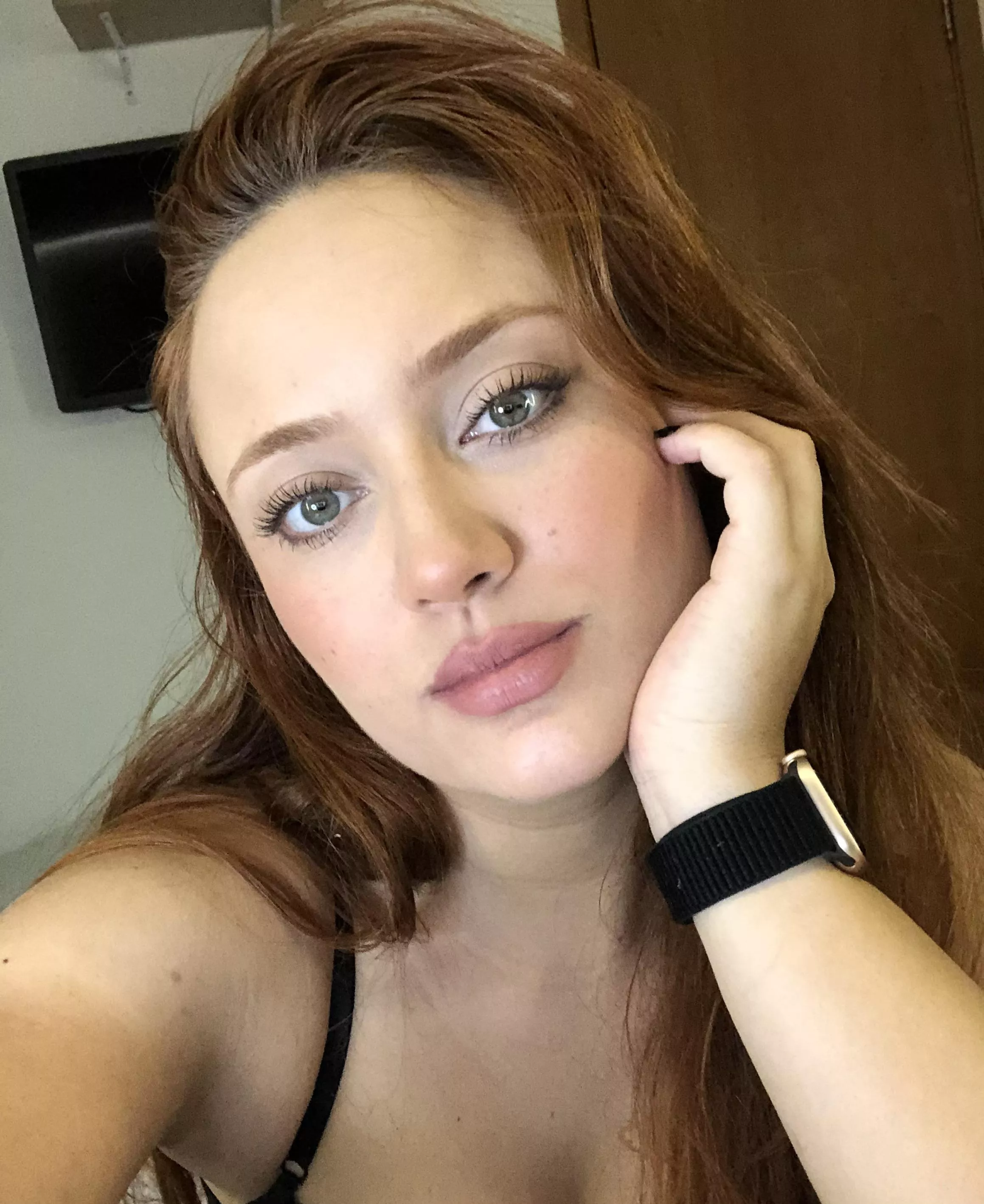 [f] look deep into my eyes