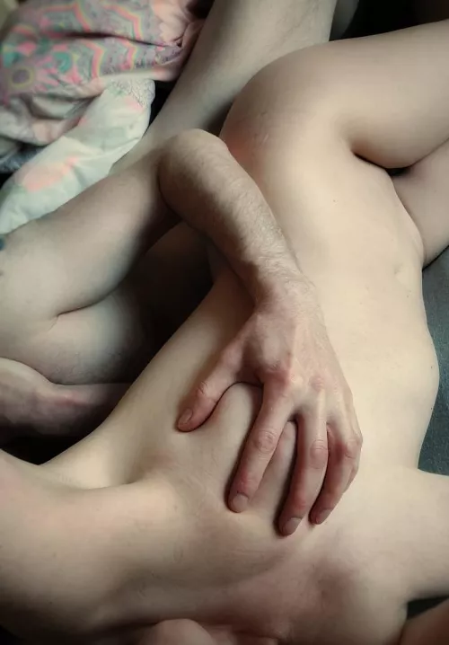 [f] [m] Sunday morning snuggle fuck 🍆😈💦
