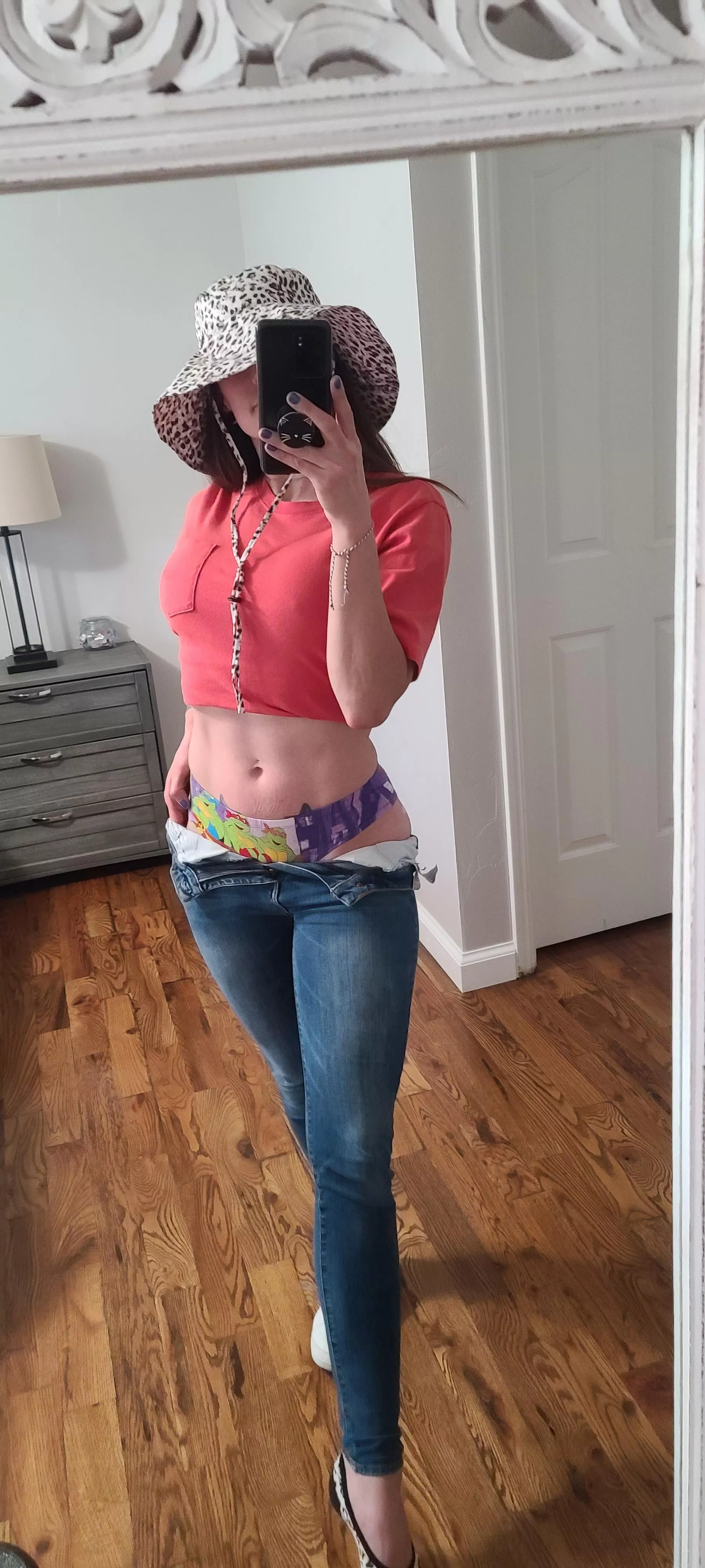 [F] TMNT can rescue me anytime 😜