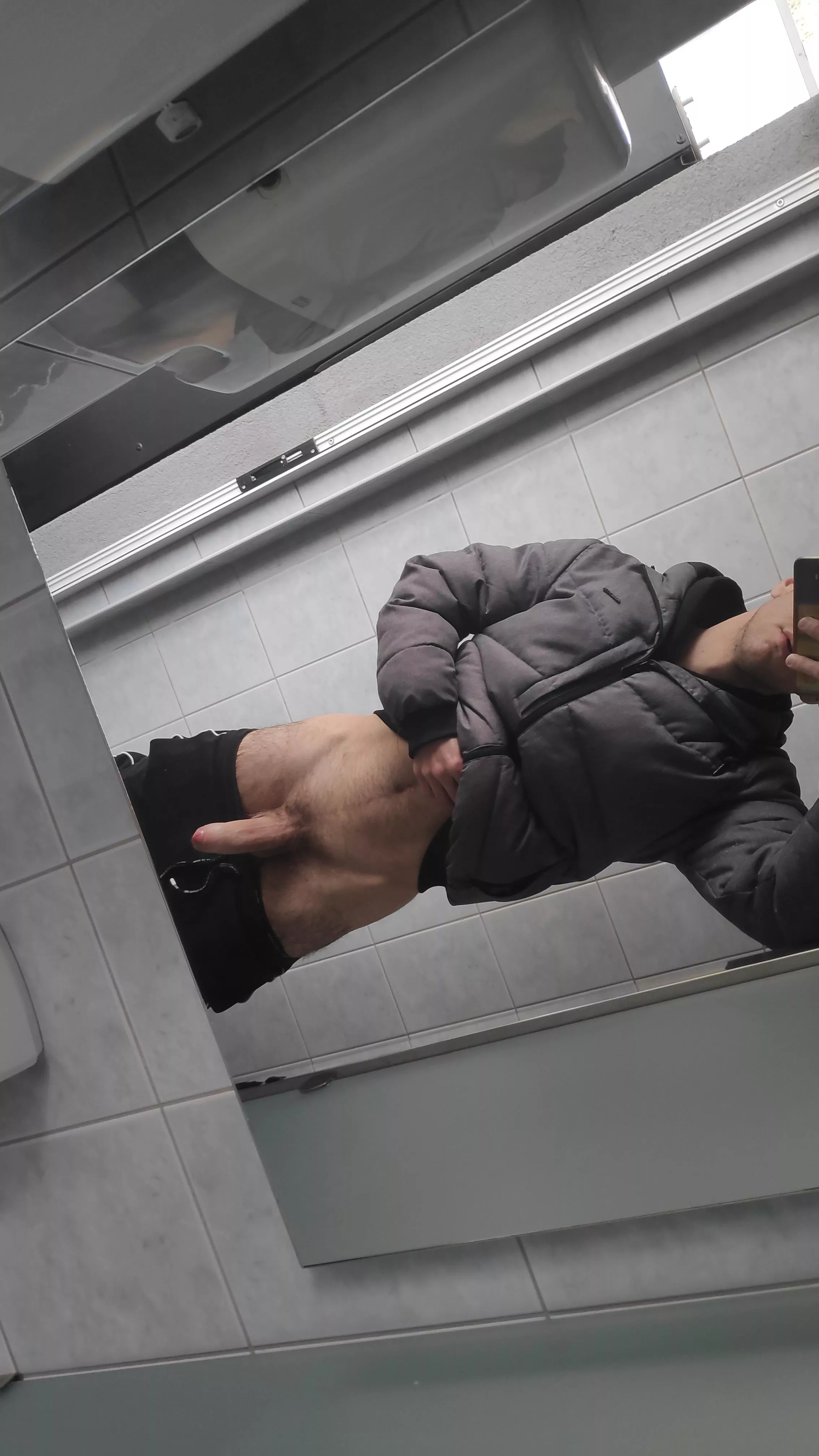 feeling self conscious about size feeling self conscious about size