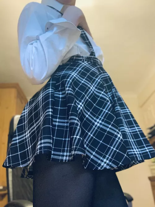 felt cute,won’t delete later <3