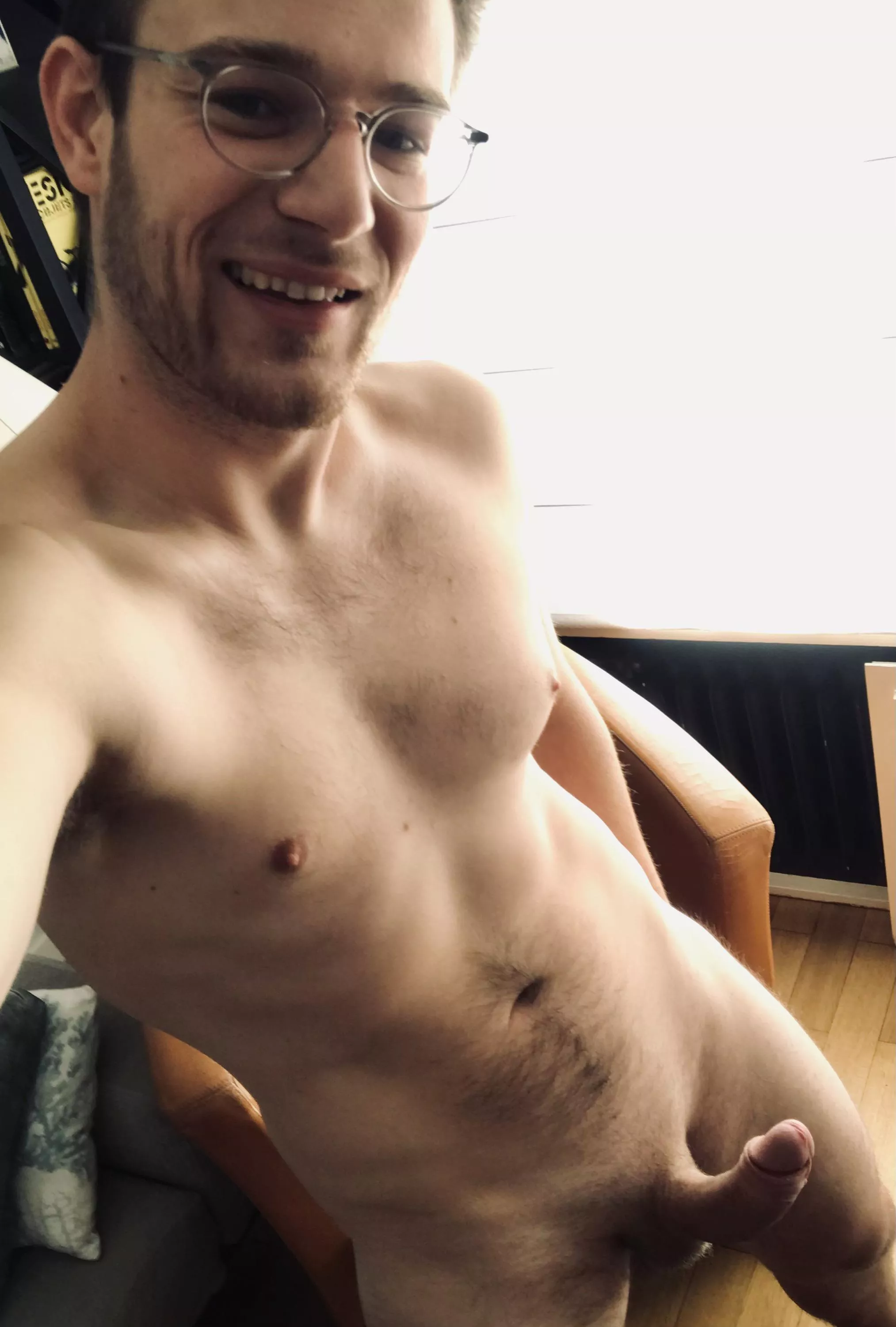 Felt horny this morning, so why not share it with you😇