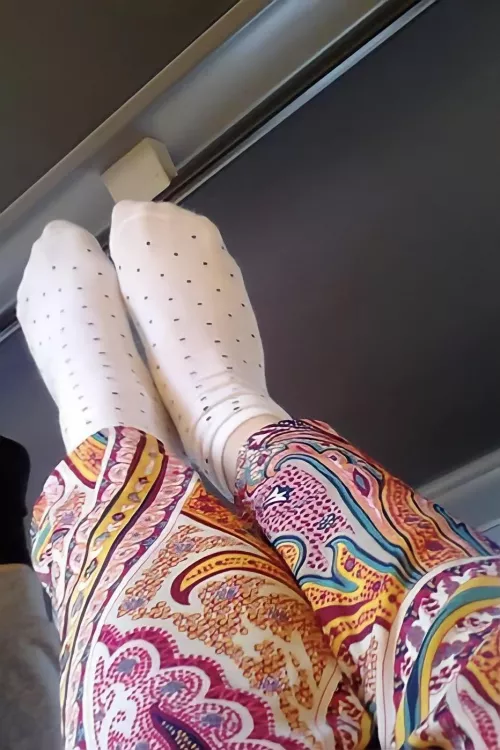 [female] snap socks😋