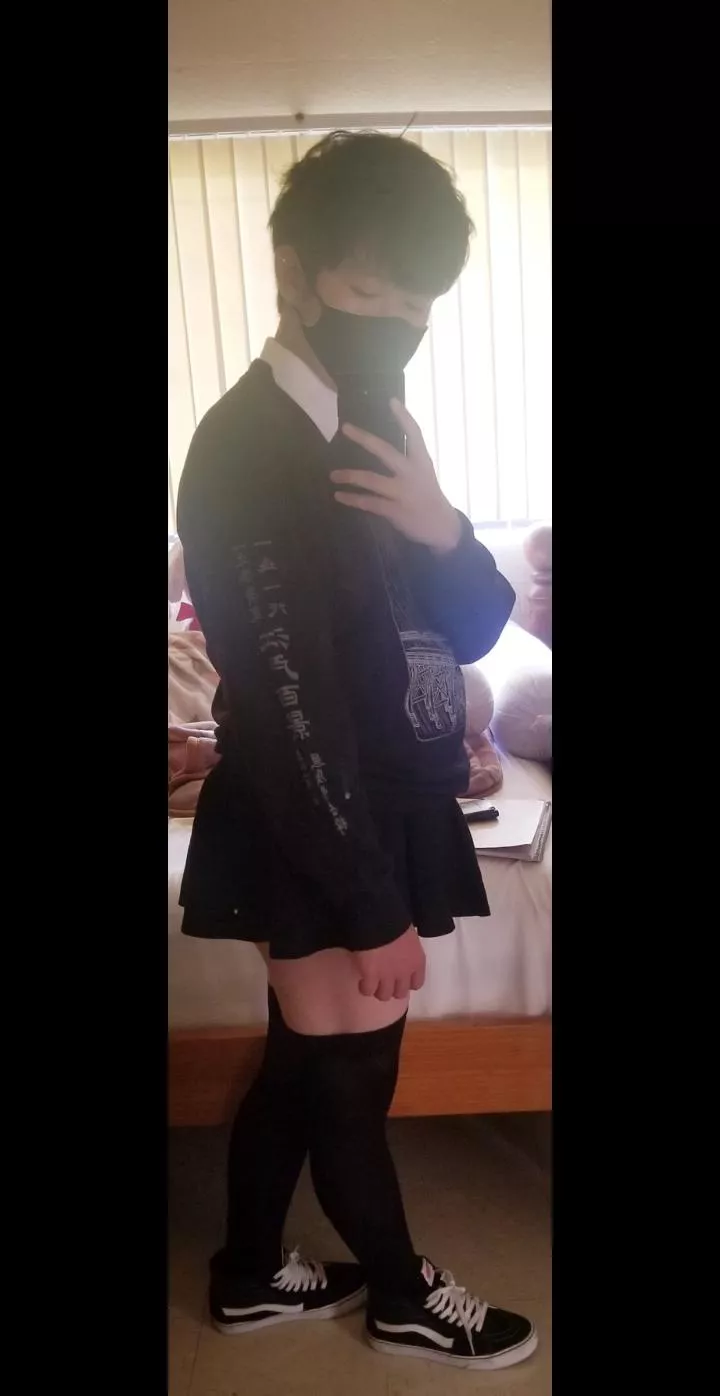 ♡•~•《femboy friday》•~•♡