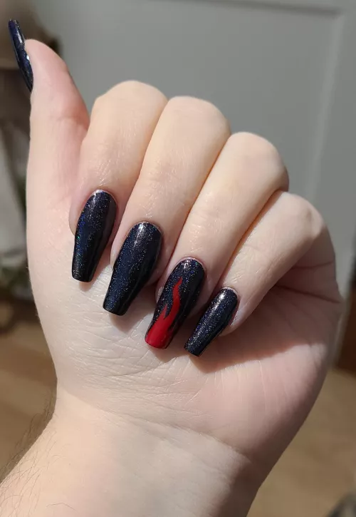 Fiery nails for a fiery girl~