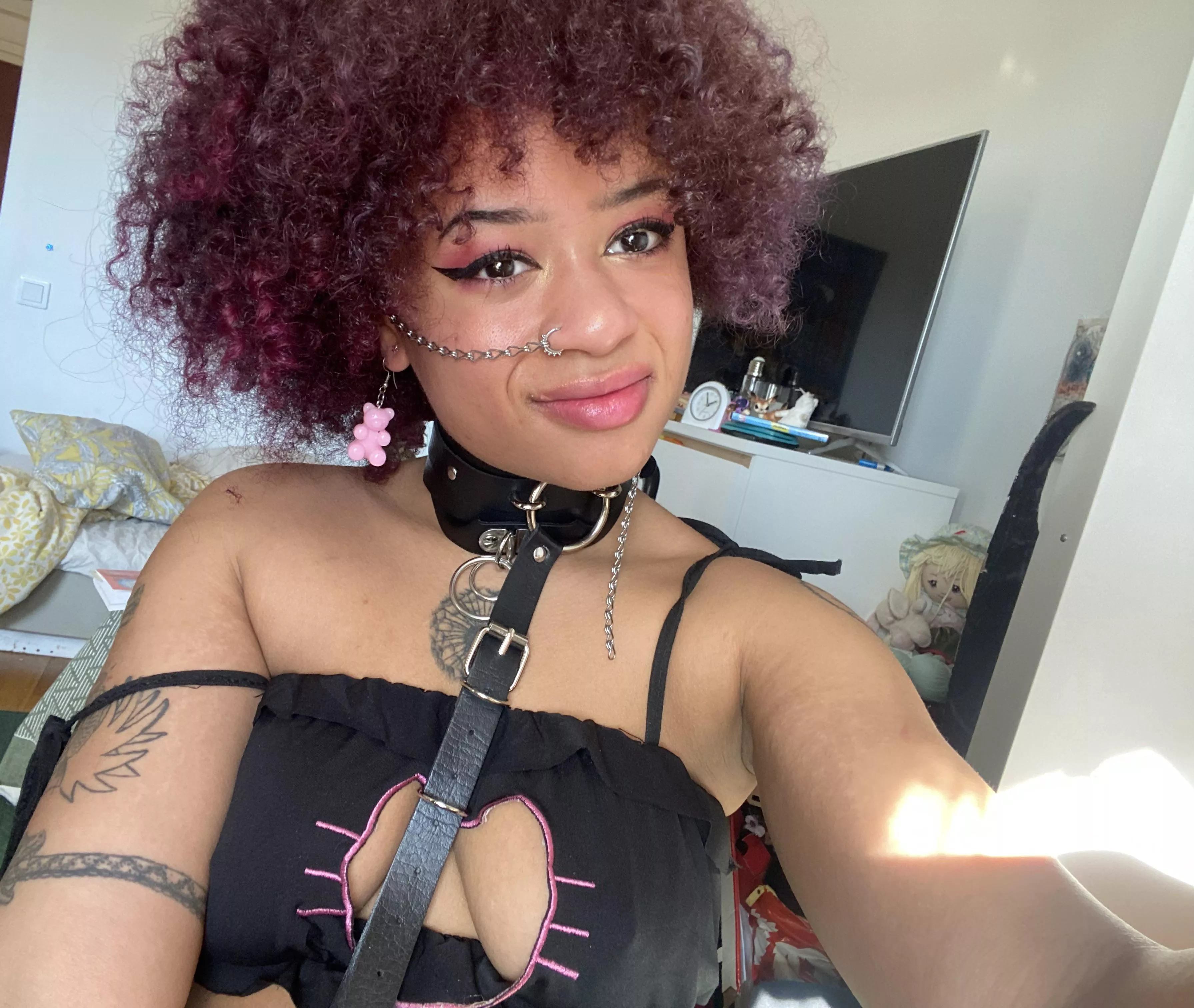 Finally bought a new eyeliner! 💖 first post here