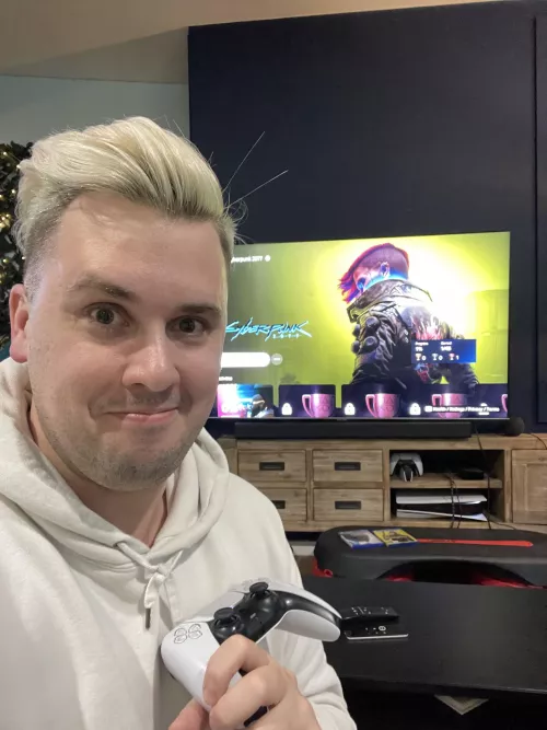 Finally giving cyberpunk a go. It should be fine, right? 😂