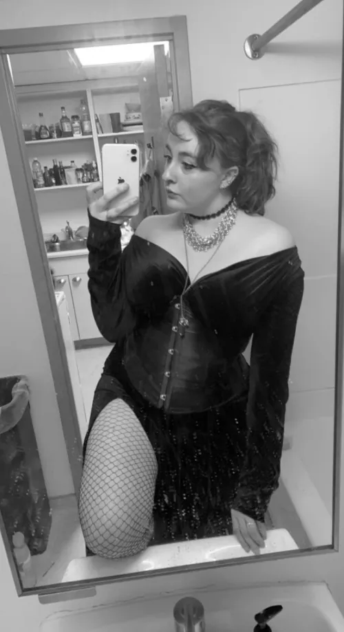 First post 🖤❤️