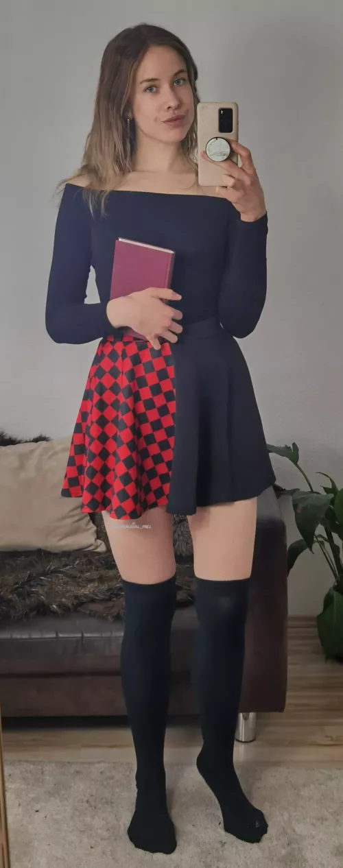 First post here, hope you like me and my skirt ❤️