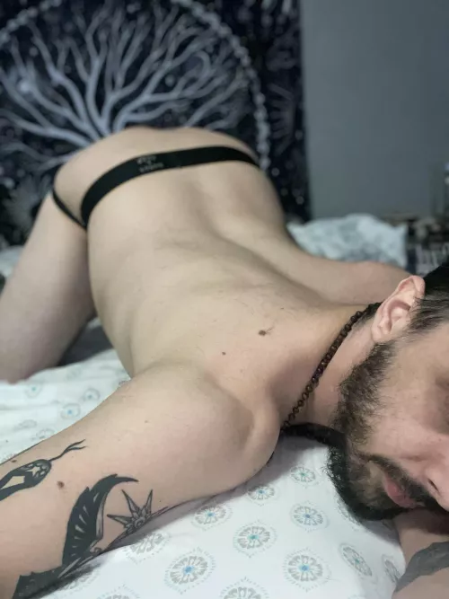 First post here 🤭🖤