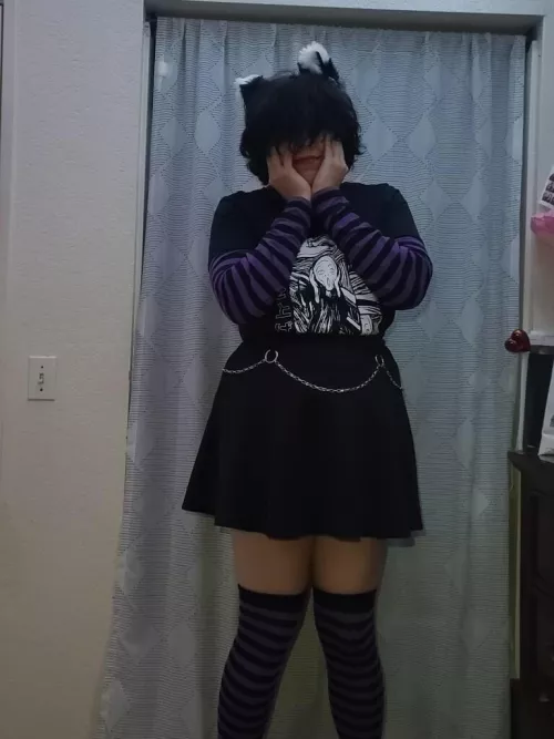 First time crossdressing, I dunno wdyt? Am I worthy?