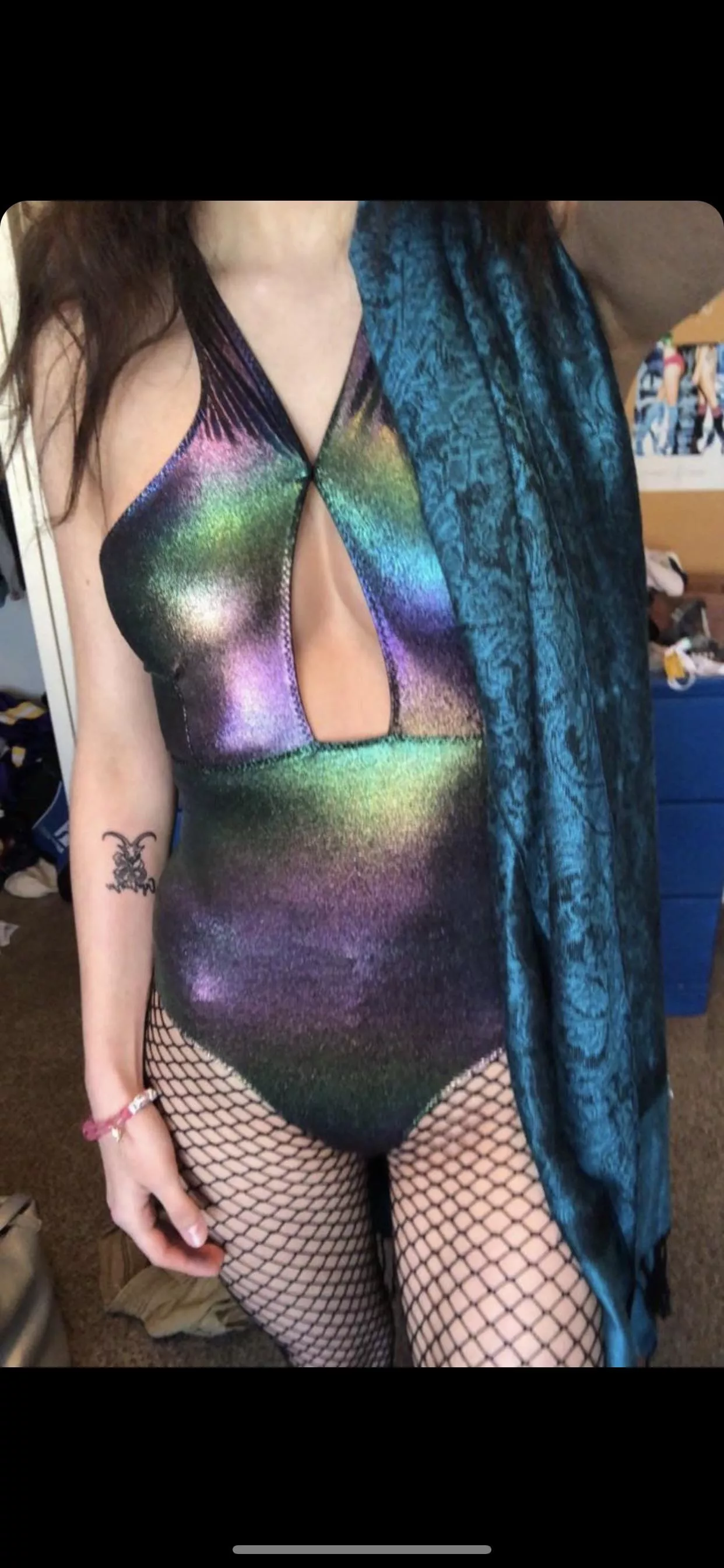Fit for tonights show 🥰 I need moreeee