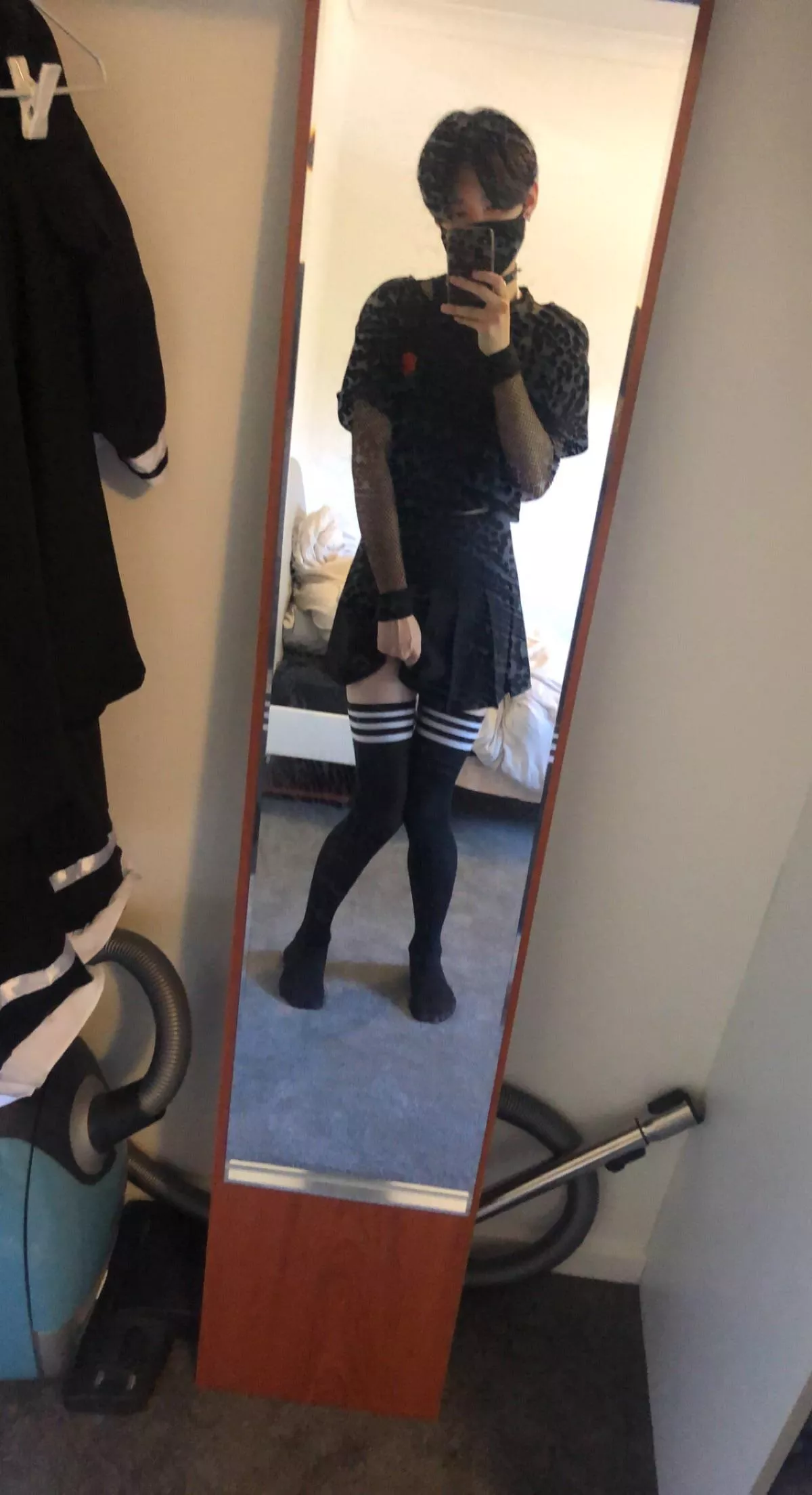 Flat goth gf?