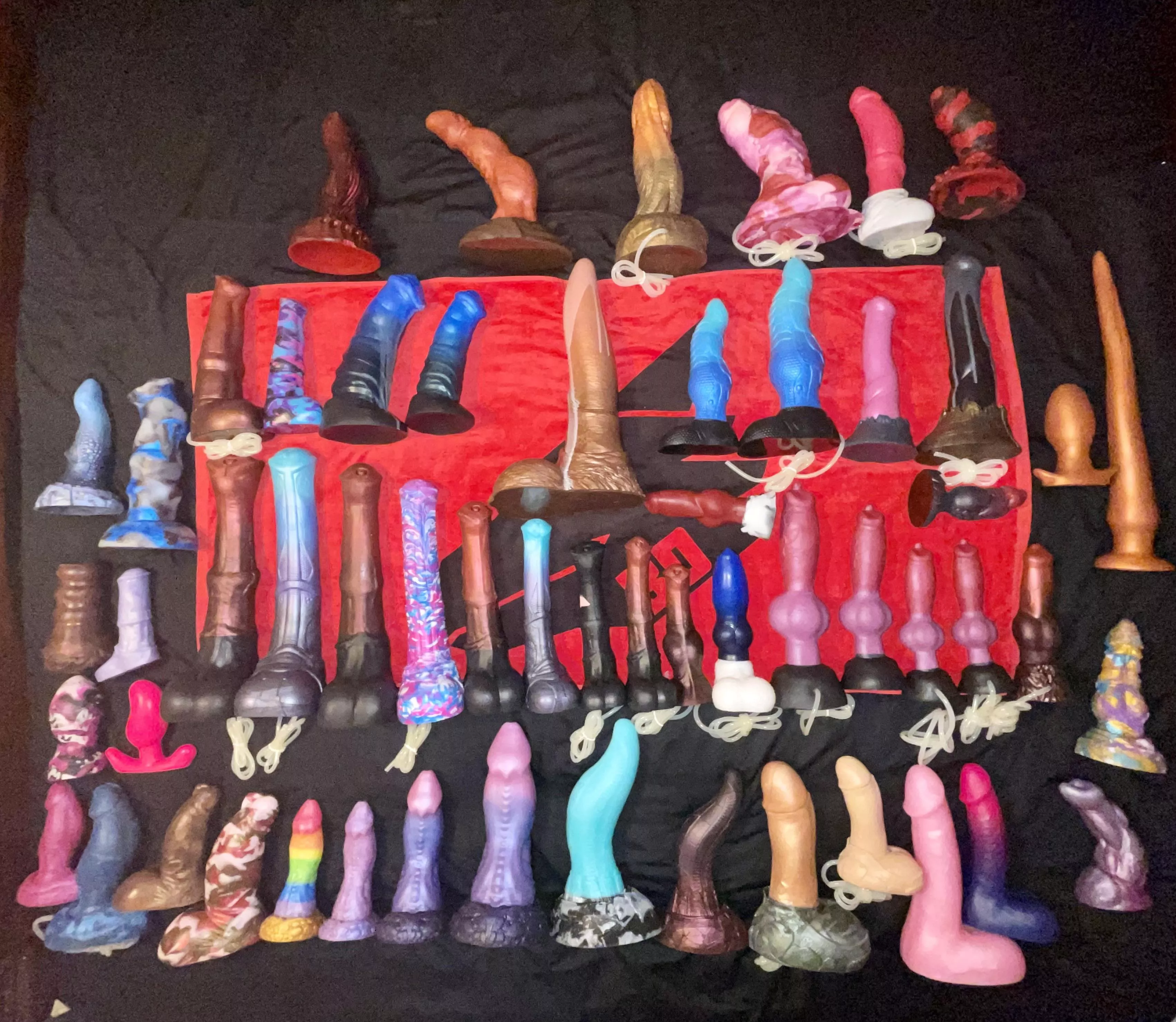 Flex Friday! This took two hours to set up… I think I’ll have to do add on pics from now on 😂 ♥️🖤