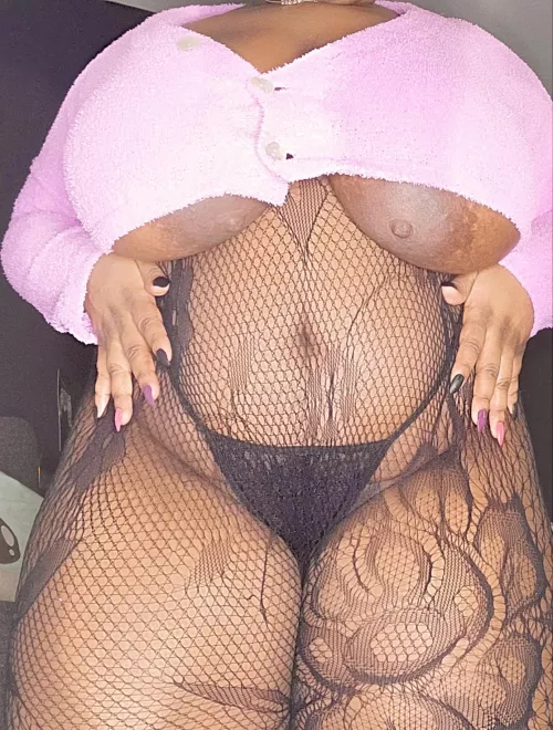 Fold me up like a pretzel and make ms drink my own squirt already like am I asking too much😂😂😂