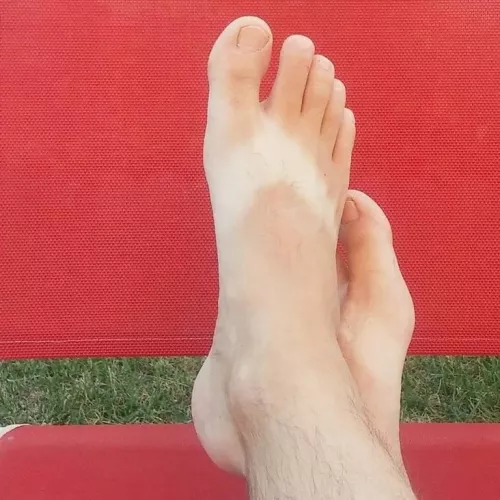 For all you foot lovers 😋