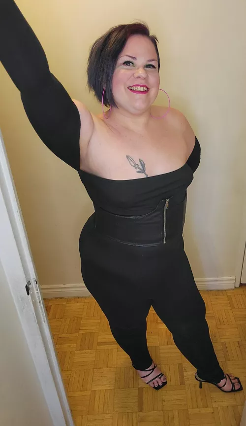 For the price of a happy meal except I can keep you satisfied all month long 😁