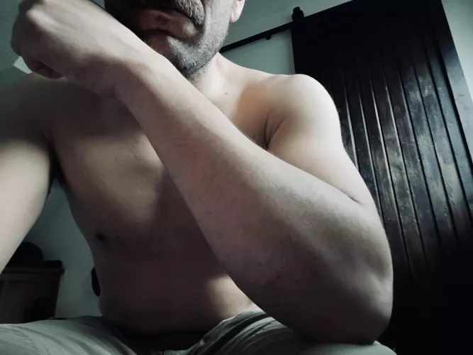 Forearms in deep thought