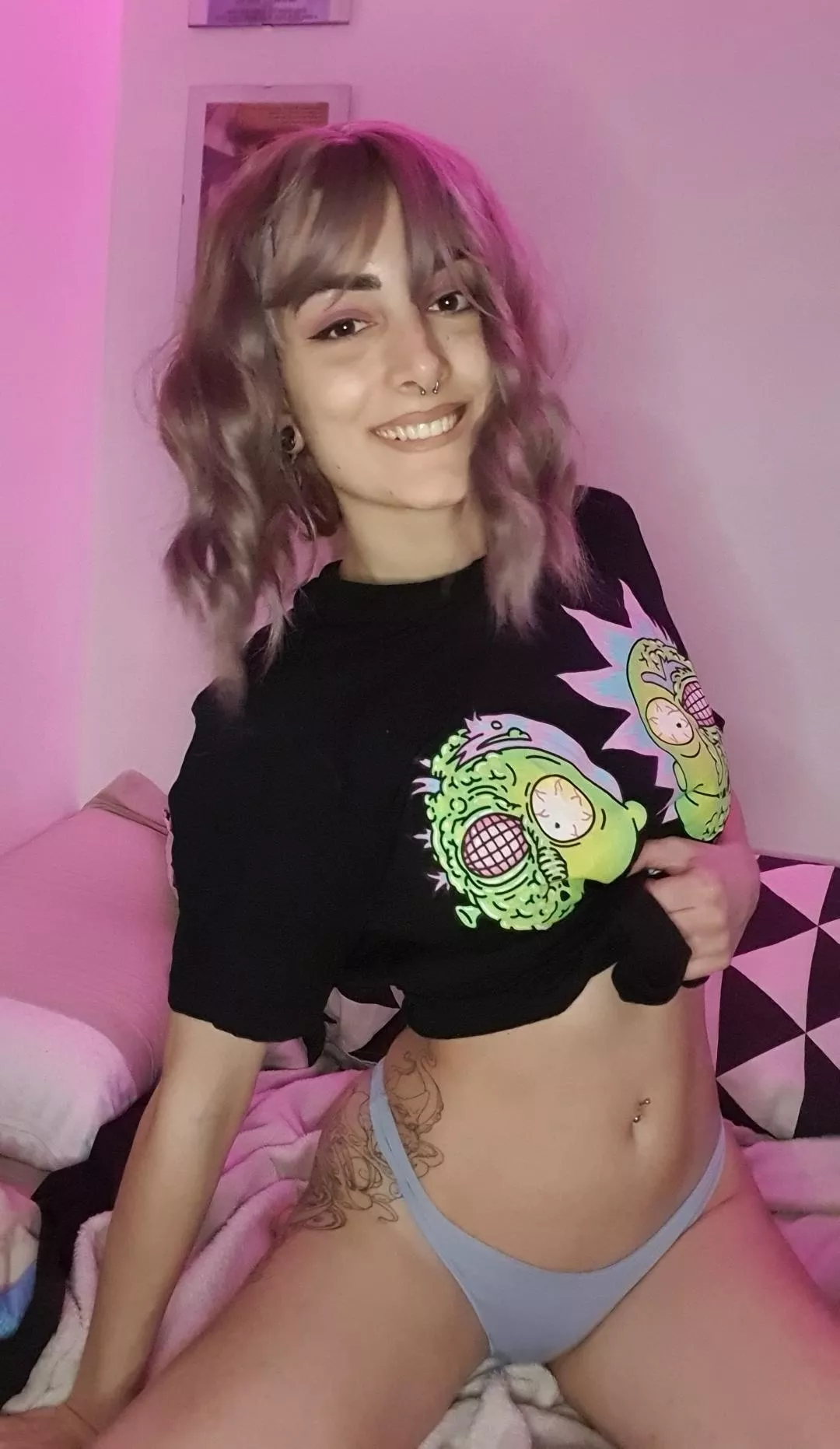 FREE ACCOUNT 💖 Check it out! Help me grow up, I am a babe in need of love