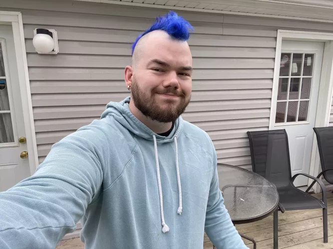 Fresh hair cut today, turned a whatever day into a good one!